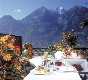 Отель Albergo Ristorante Casale, Аоста